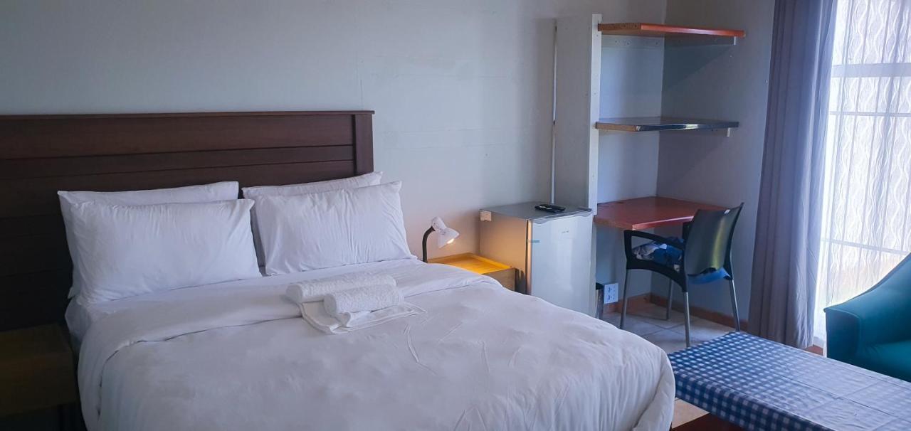 Sweet Home39 Guest House Summerstrand 포트엘리자베스 외부 사진