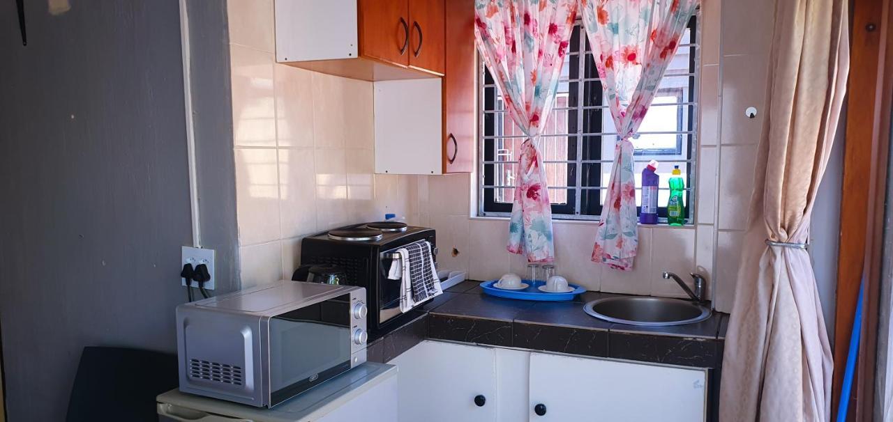 Sweet Home39 Guest House Summerstrand 포트엘리자베스 외부 사진