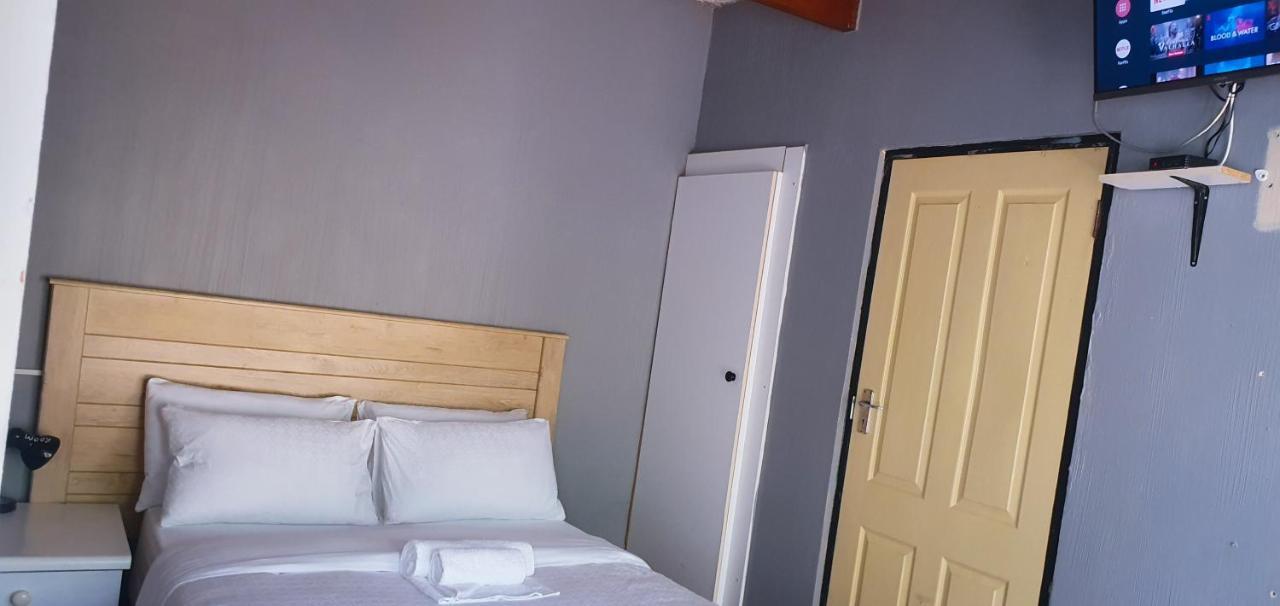 Sweet Home39 Guest House Summerstrand 포트엘리자베스 외부 사진